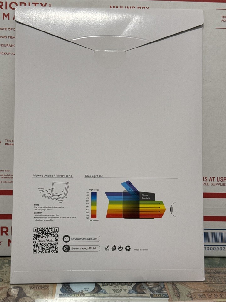 NEW! MacBook Air 13.6" (M2,2022) Privacy Screen Protector