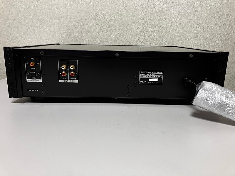 SONY CDP-338ESD Compact Disc Player ES Series Tested Works Fine