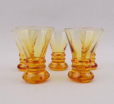 Set von 5 Schnapsgläsern aus mundgeblasenem Glas in Amber H 6,5 cm Art Deco 1930