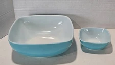 Vintage Pyrex Turquoise Chip and Dip Square Bowl Set 410 12 Oz. & 025 2 1/2 Qt.