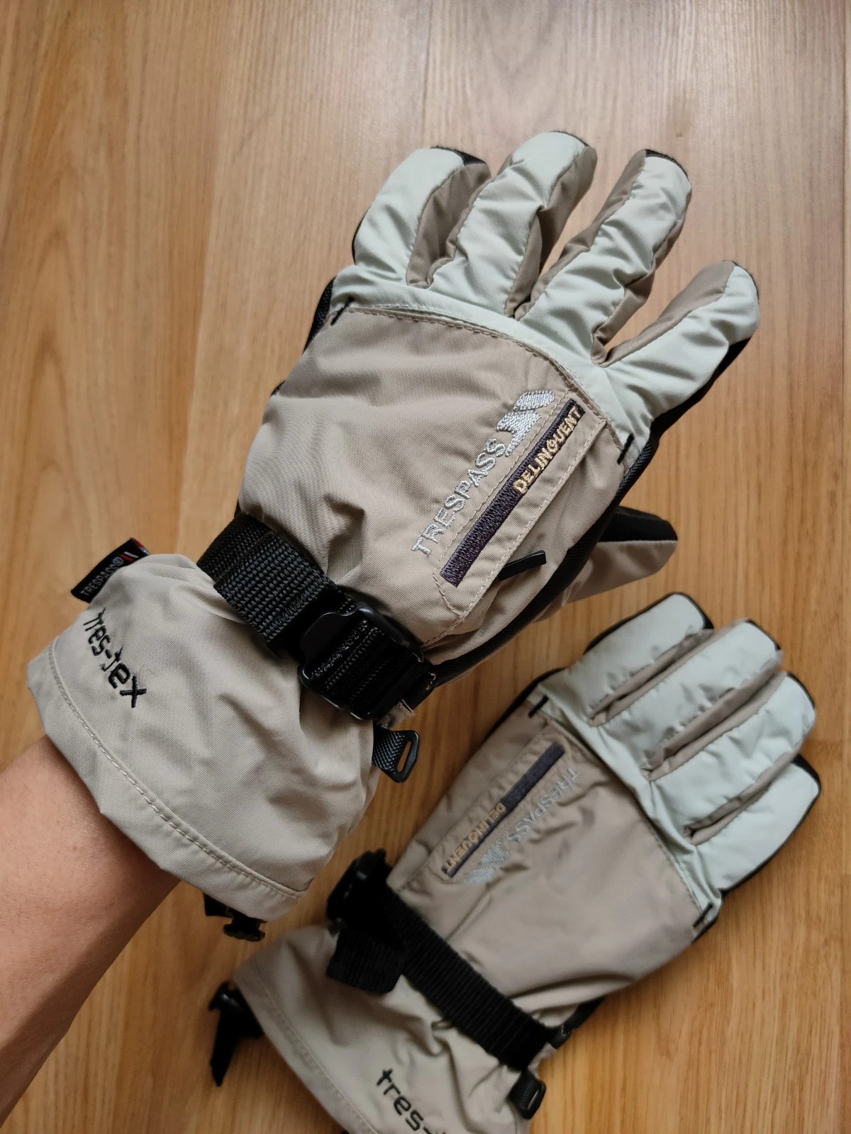 Trespass Ski Gloves S Winter Waterproof Tres-Tex Snowboard Thermal Tech Grip Bei