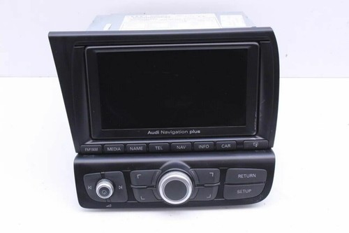 Audi R8 2010-2012 Head unit P/N 423035192H Photo - $93