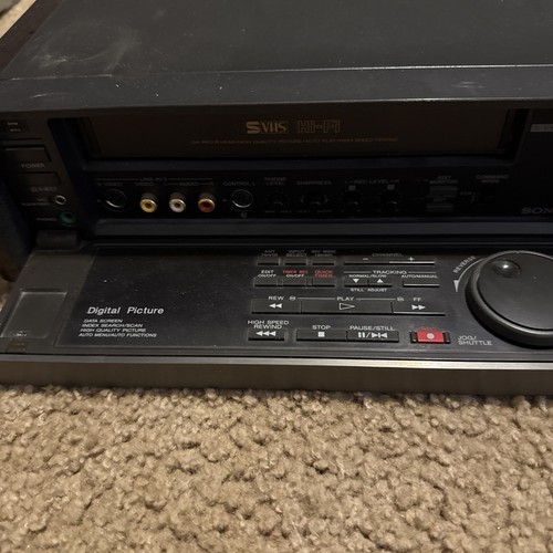 Sony SLV-R5UC Super S-VHS SVHS Player Recorder HiFi NTSC. Powers On - Picture 2 of 4