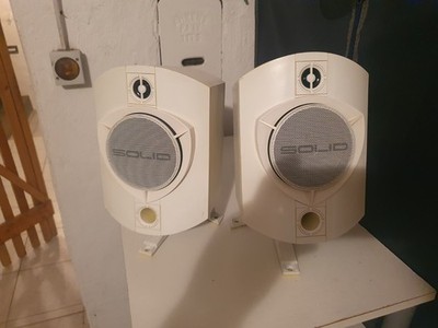 2 B&W ROCK SOLID Lautsprecher Boxen Weiß Speakers