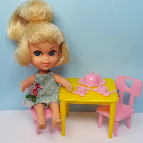 Vintage Mattel Liddle Kiddle GRETA GRIDDLE  Doll, Outfit, Table, Chairs, Tea Set