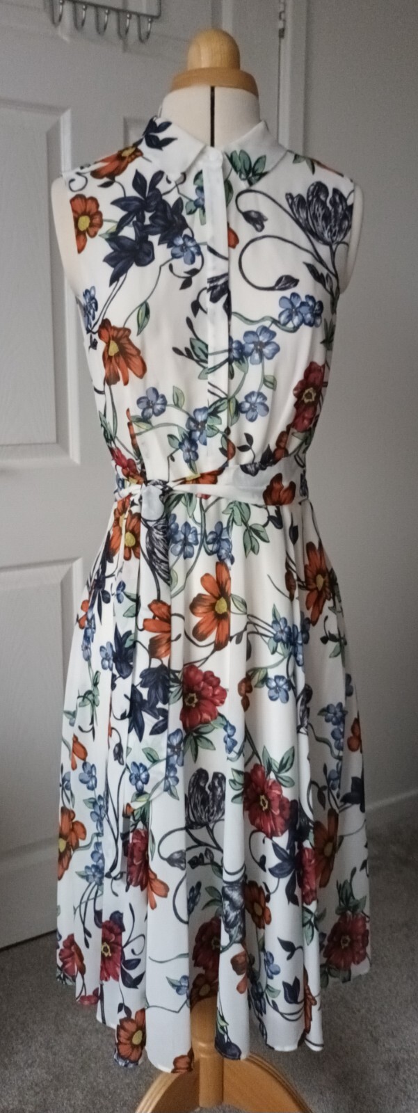 Beautiful Hobbs dress. Size 10. Excellent Condition eBay