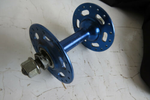 SUZUE hub set high flange 36 hole Stamped 8 F / 8 A Old SUZUE hub set high flange 36 hole Stamped 8 F / 8 A Old