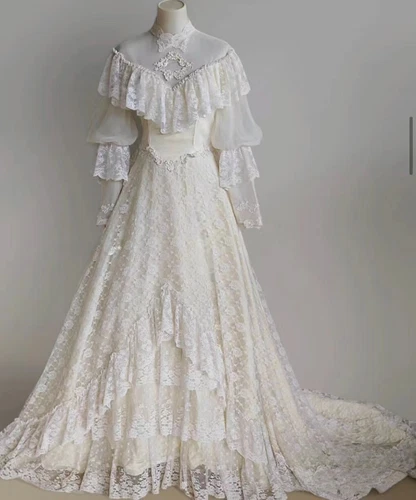 Vintage Boho Wedding Dresses V-Neck Tiered Lace Ruffle Sweep Train Bridal Gowns - Picture 2 of 13