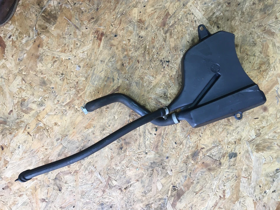 Ducati ST2 ST4 Respirador Balance Plenim Cámara de Expansión de Aire + Mangueras \2 Foto 2 de 3