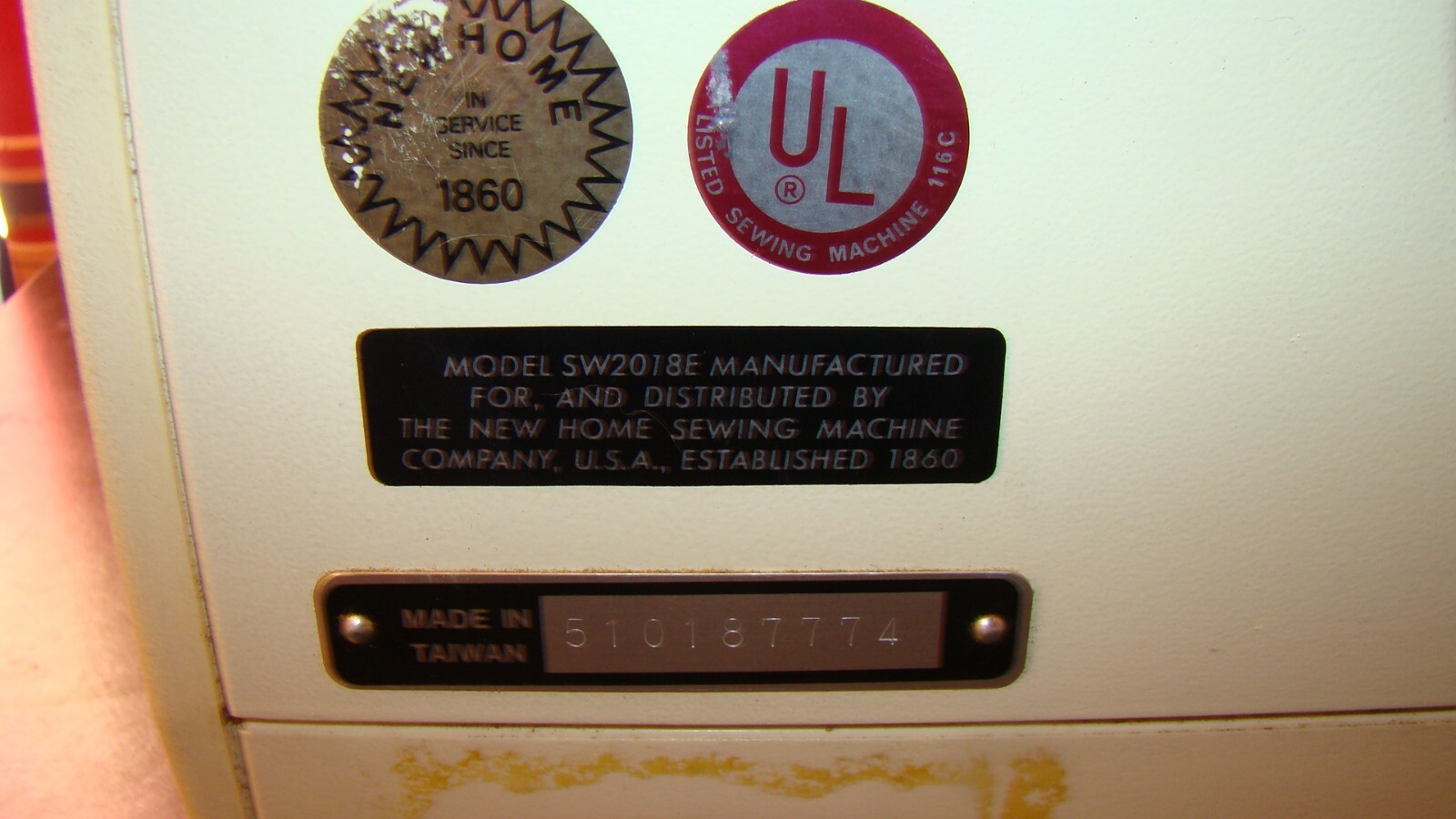 Janome New Home SW2018E Sewing Machine w/ Foot Pedal, Accessories