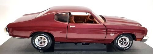 Ertl 1/18 Scale Diecast 32758 - 1970 Chevrolet Chevelle SS - Burgundy - Picture 4 of 5