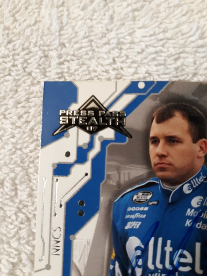 Ryan Newman Autograph Press Pass Stealth 2007 Card Alltel Wireless Nascar Mint - Image 3 of 4