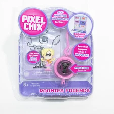 Pixel Chix Diva Queen Girl Roommate Friends Roomies House Toy - New Sealed