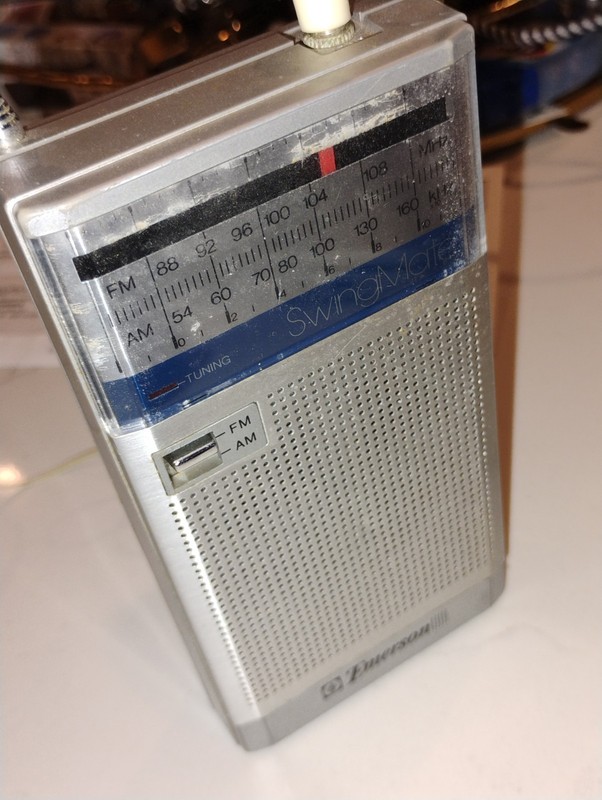 Vintage Emerson FM/AM 2 Band Radio P3755A TESTED-WORKS