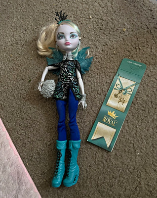 Ever After High Faybelle Thorn Doll Mattel COMPLETE, small defect