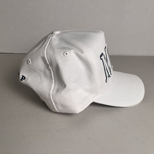 Gorra Oficial MAGA Trump Trucker Blanca Cali-Fama Hecha en EE. UU. Talla Única Nueva Gorra - Imagen 3 de 9