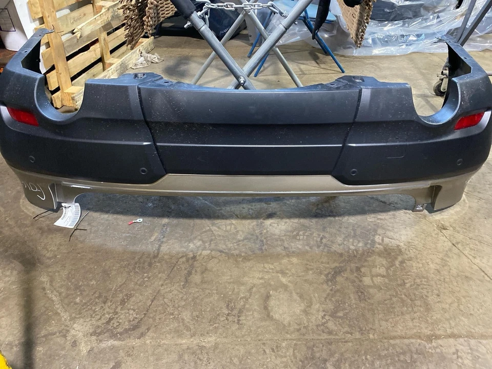 (SOLO RECOGIDA LOCAL) 19 20 21 22 23 24 SUBARU ASCENT Conjunto de parachoques trasero Foto 4 de 4