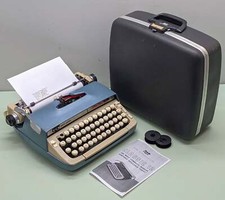 Smith-Corona Classic 10 Manual Typewriter  F*S thumbnail