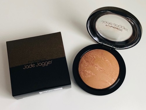 NIB Authentic MAC Jade Jagger Mineralize Skinfinish Powder SATIN SHIMMER .28oz - Picture 3 of 12