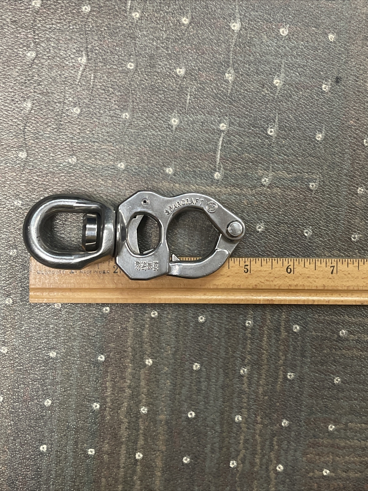 Picture 1 of 4