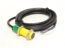 254480 New-No Box; Banner S18SN6L Photo Sensor 28556; 10-30VDC; 2m Wire Length