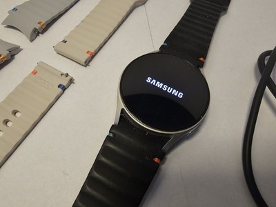 Samsung Galaxy Watch7  40 mm 1,3'' 32 GB Android Smartwatch 