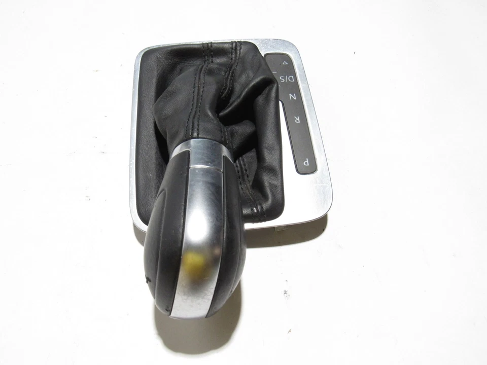 Volkswagen Touareg 2015 Shifter Gear Selector Knob Boot Cover 11-17 ; - Image 3 of 4