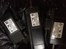   SERVO MOTOR SGMJV-01ADE6S FREE EXPEDITED SHIPPING Refurbished *mz