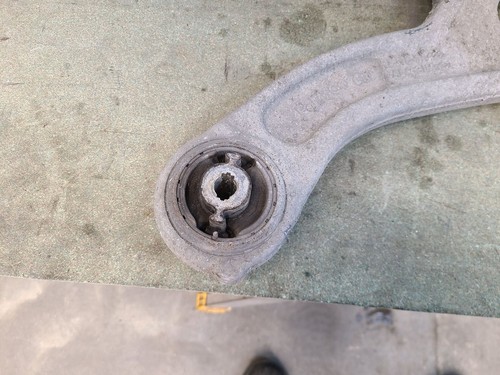 Ford Mustang Mach E Complete Hub Front Right Suspension LJ9C18045EAC - Picture 2 of 19