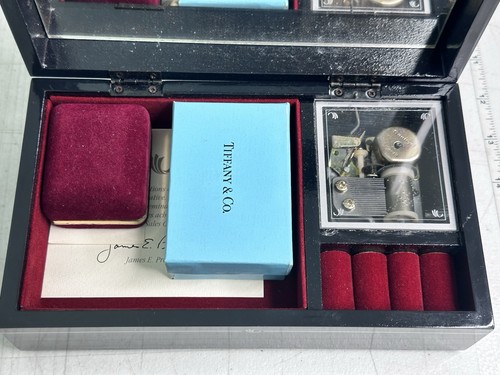 1983 Avon President’s Sales Award Tiffany & Co. Angela Cummings Spilla Music Box - Foto 2 di 19