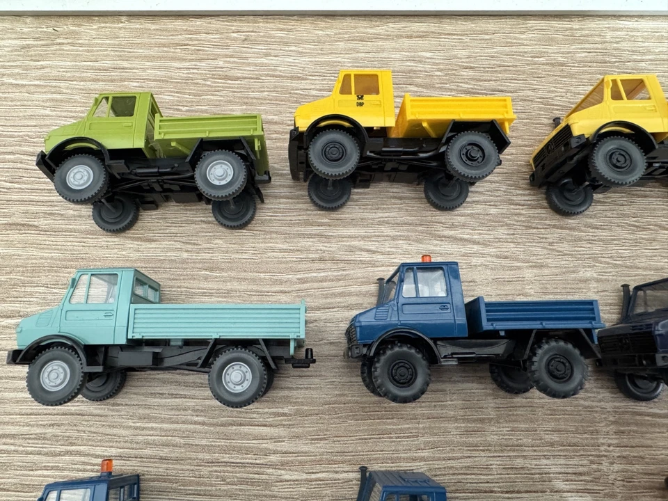 10 WIKING 1:87 Unimog Parzialmente Mancanti La Assi E Tubi Scarico Buono Stato - Immagine 2 di 4