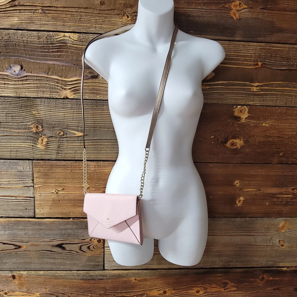 Bolso Bandolera KATE SPADE Cedar Street Monday Sobre Cuero Saffiano Rosa Foto 3 de 4