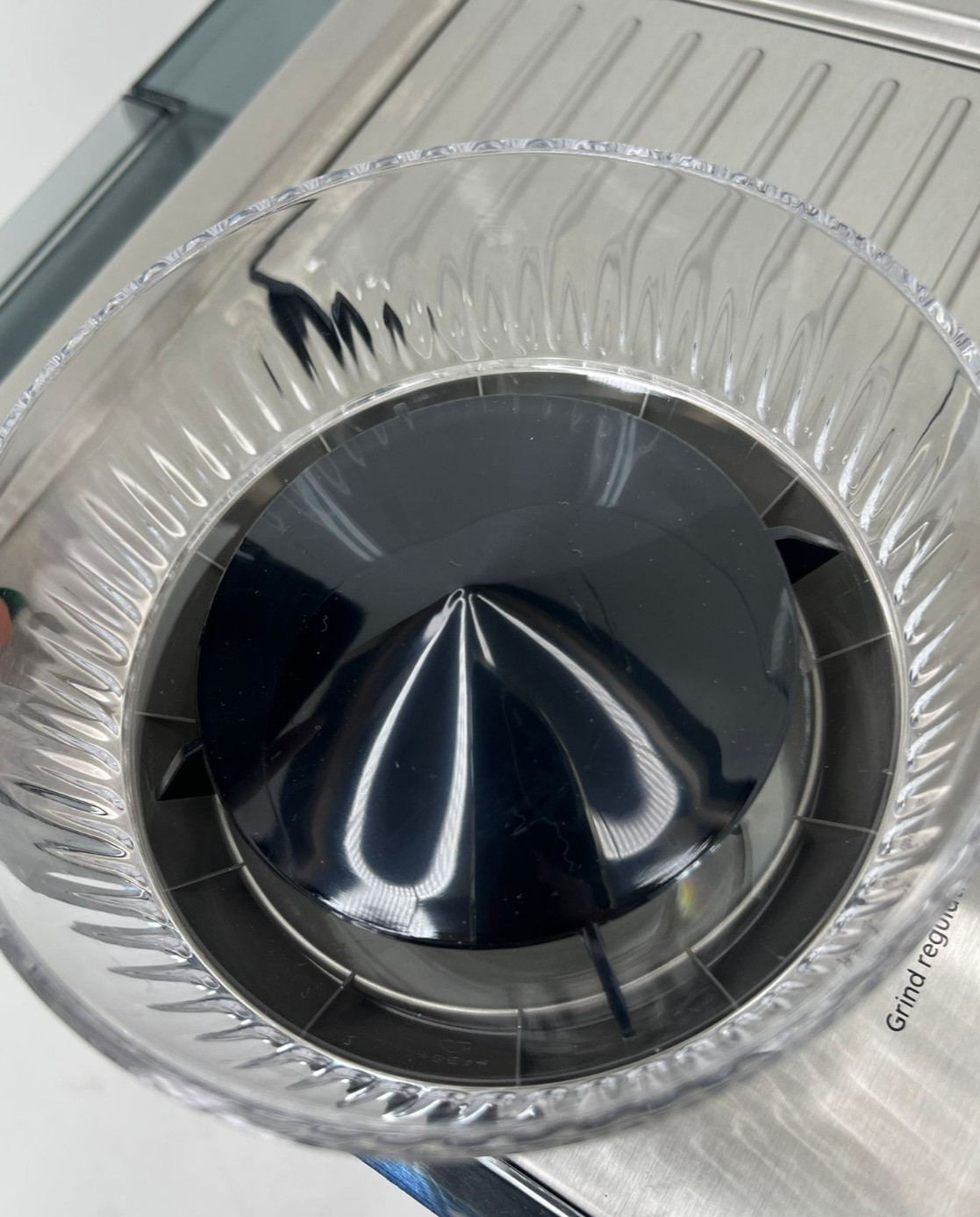 DeLonghi La Specialista Touch Espresso Machine EC9455M