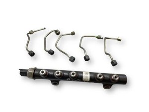 Peugeot 207 2011 Kraftstoffverteiler Einspritzleiste Verteilerrohr 68kW MDV67992