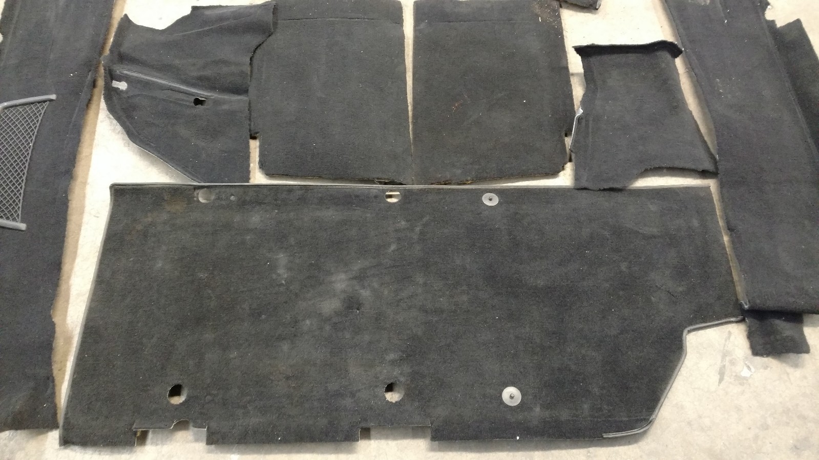 LAMBORGHINI GALLARDO INTERIOR CARPET COVERING SET OEM 