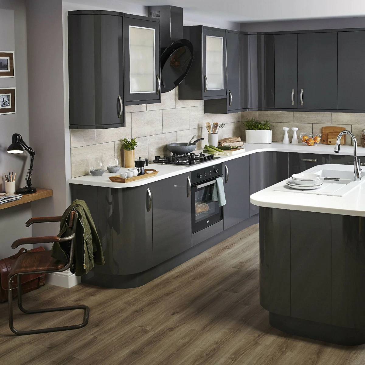 B&q tall clearance kitchen units