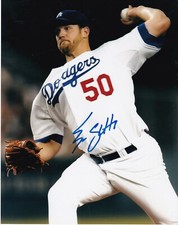ERIC STULTS   LOS ANGELES  DODGERS   ACTION SIGNED 8x10