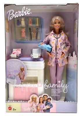 2002 Happy Family Baby Doctor Barbie Set / Kinderärztin / Mattel 56726, NrfB
