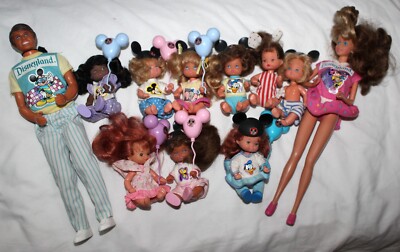 VINTAGE MATTEL HEART FAMILY LOT 11 BARBIE DOLLS MINI BABIES GO TO DISNEYLAND
