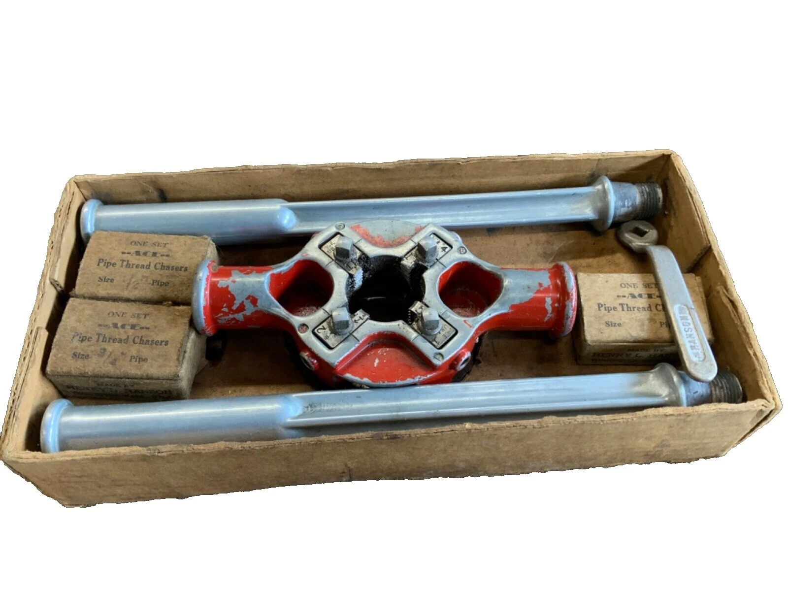 Macho De Roscar y matrices Hanson