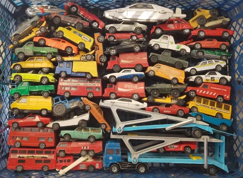 ORIGINAL VINTAGE DIECAST JOB LOT CORGI HUSKY JUNIORS ROCKETS CARS TRUCKS etc