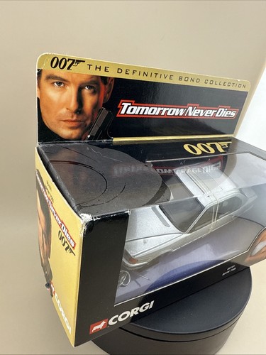 Corgi 1/36 BMW 750i E38 James Bond 007 Tomorrow Never Dies Diecast Model Car - Picture 3 of 12