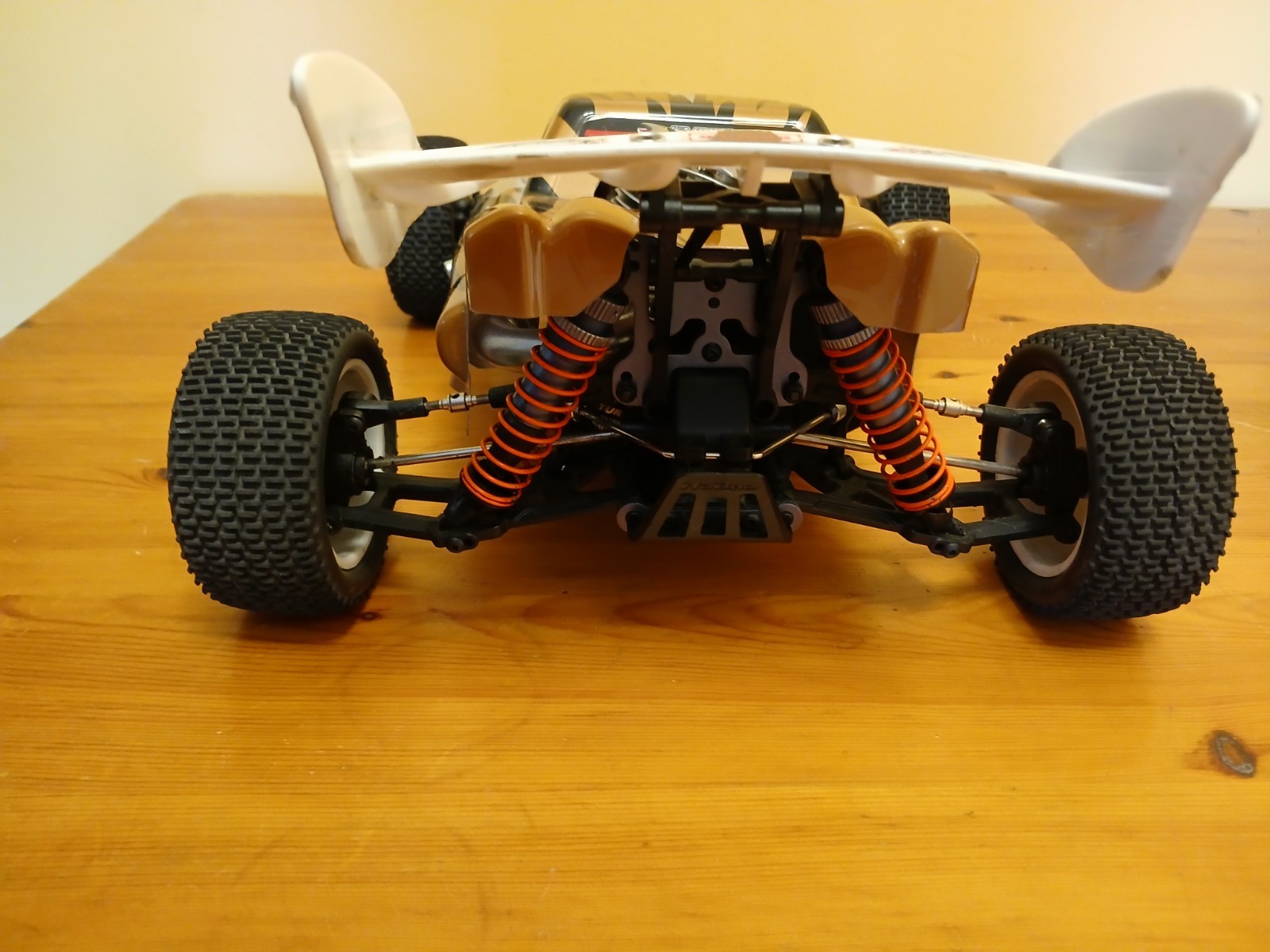Picture 4 of 9