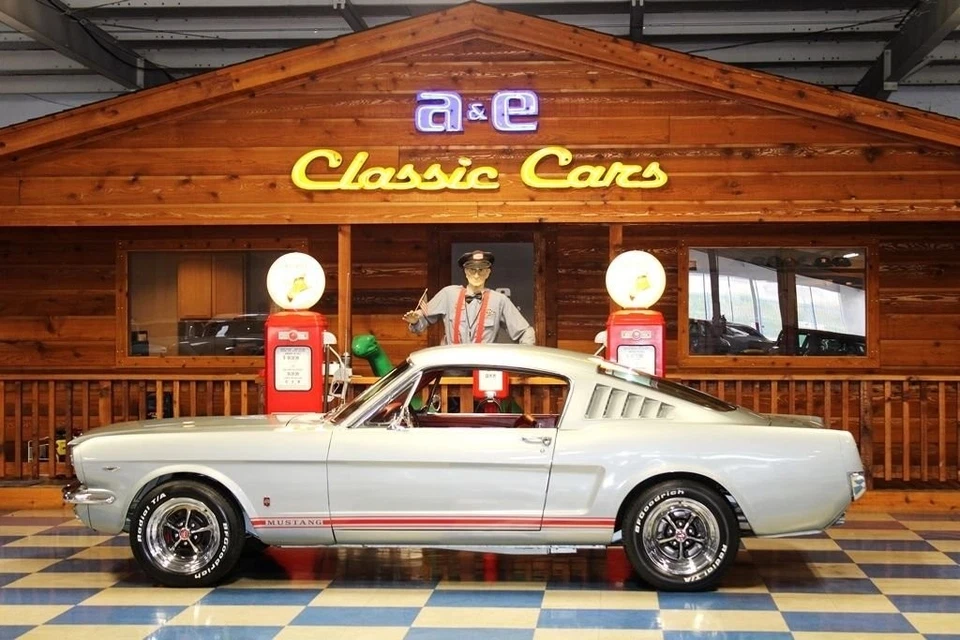 1966 福特野马快背 A 码 — 第 2/4 张图片