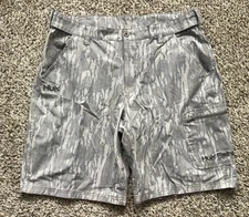 Huk Shorts Mens XL 10" Bottomland Camo Fishing Adjustable Waist