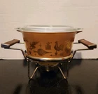 Vintage Pyrex Early American Casserole, Lid, and Cradle Warmer 1 QT  473