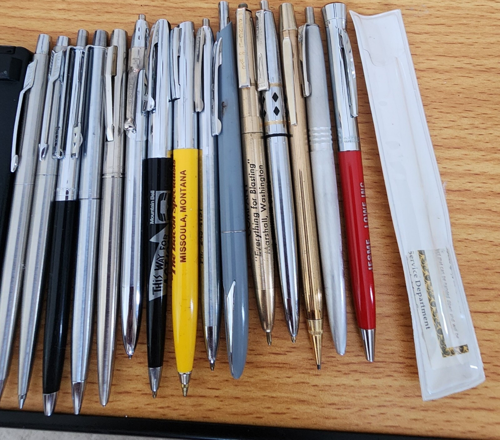 Lot Of Vintage Pens & Mechanical Pencils Chrome Metal Advertising Reseller Lot