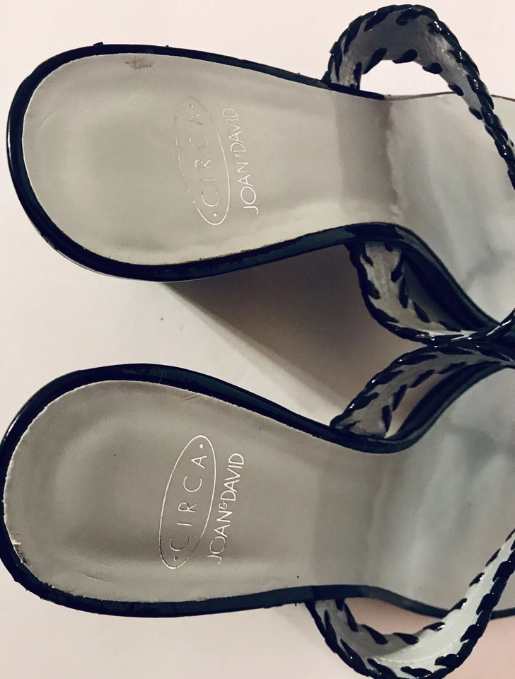Chanclas Circa Joan&David Negro Tacón Bloque Charol “Shygirl” Talla 8M Usadas en Excelente Condición Foto 4 de 4