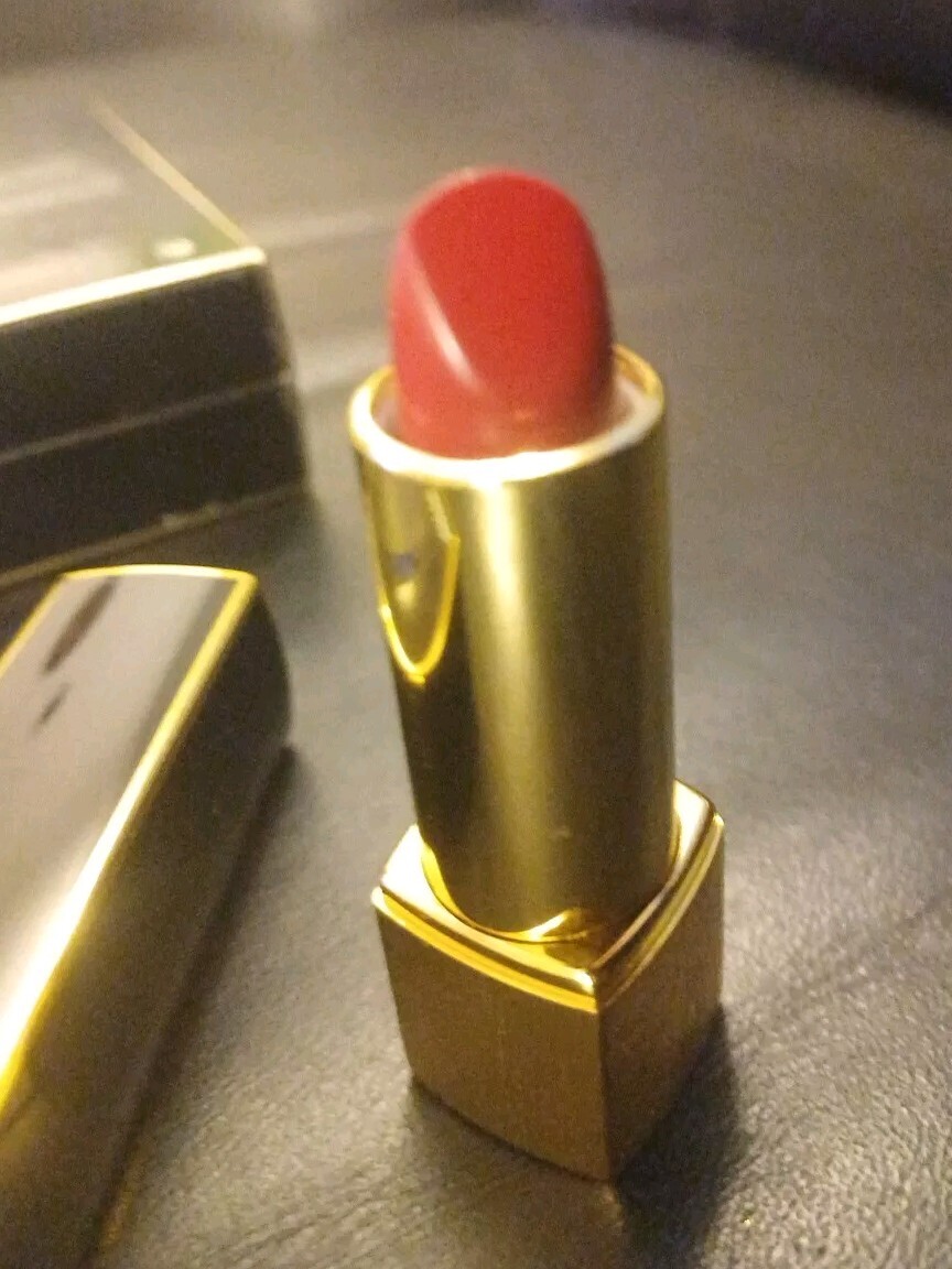 BRAND NEW CHANEL ROUGE ALLURE 837 SPECTACULAIRE HOLIDAY BOX