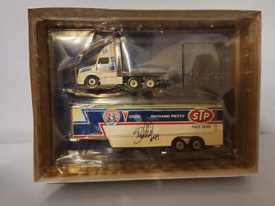 Richard Petty STP Racing Team 1991 Racing Champions 1:64 Semi ...